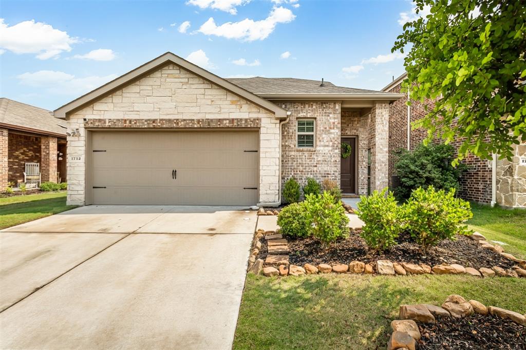 1712 Ferguson Lane — photo
