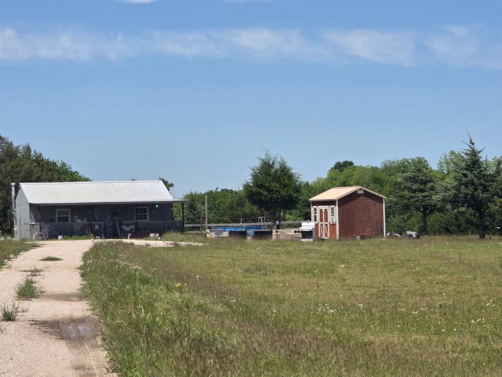 4872 County Road 1101 — photo