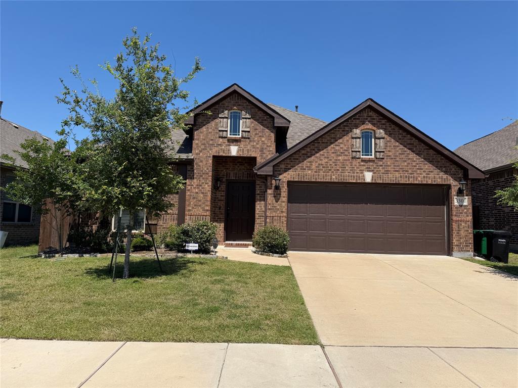 3301 Heathrow Road — photo