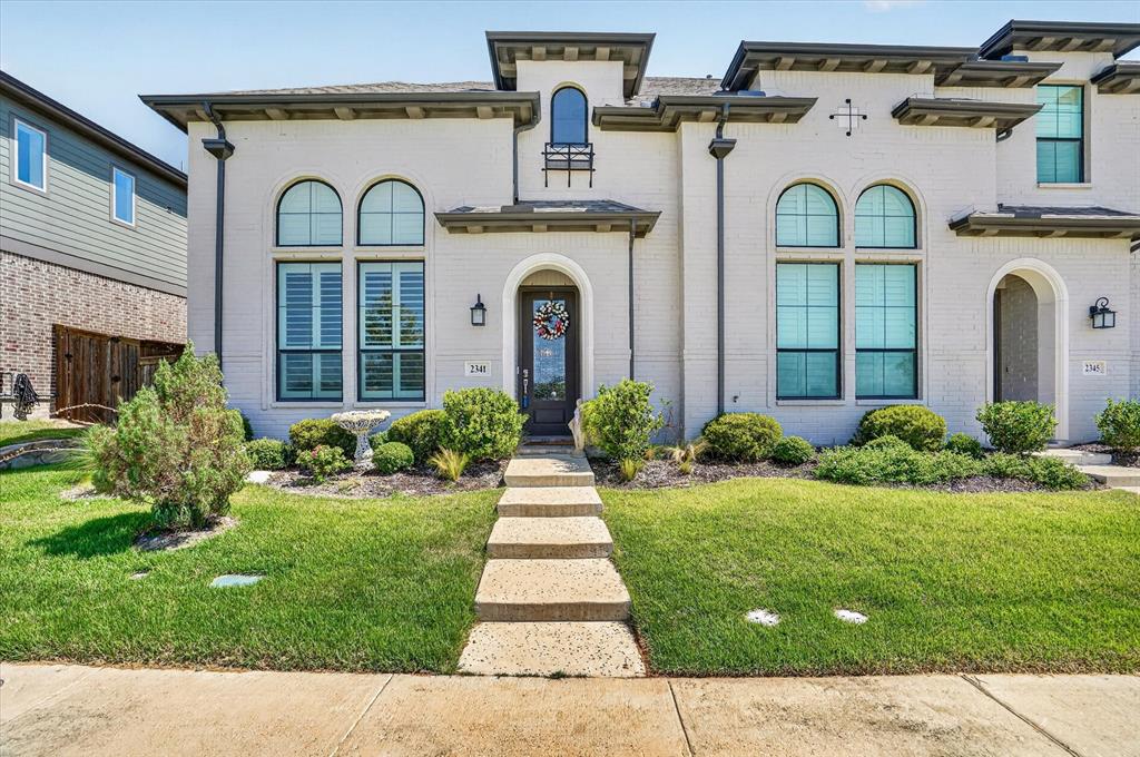 2341 Longspur Drive — photo