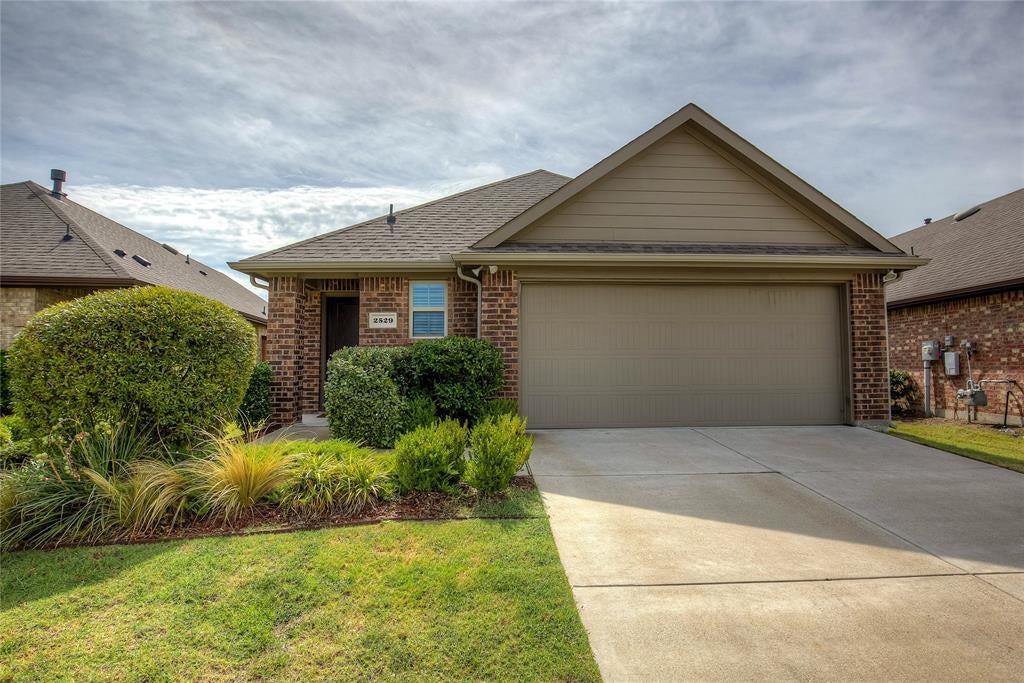 2529 Pettus Drive — photo