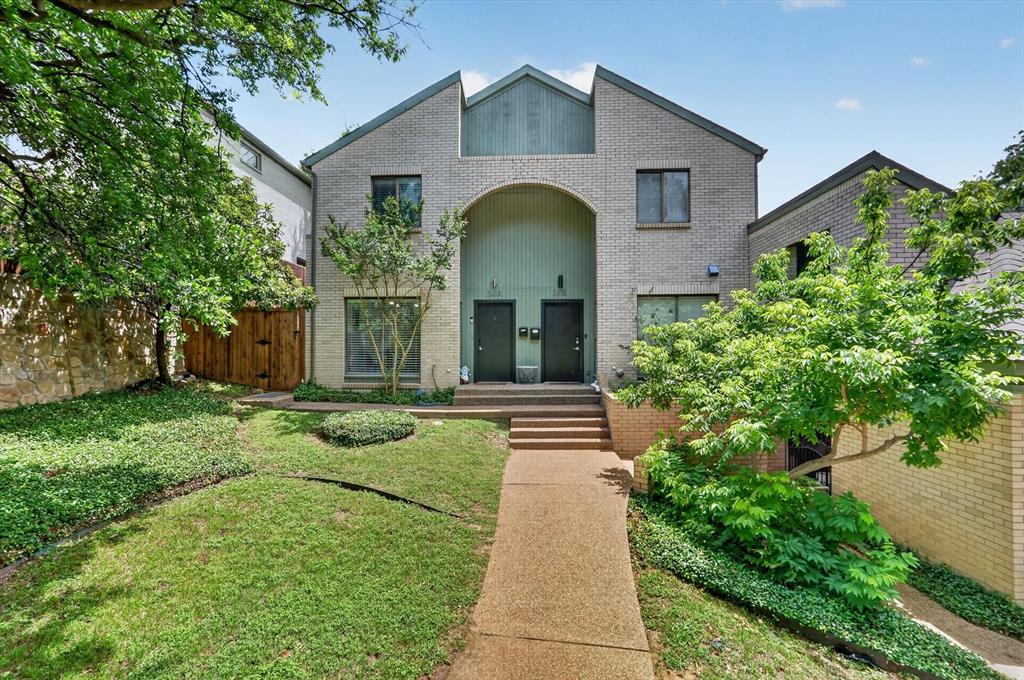 2613 Mccart Avenue 2613 — photo