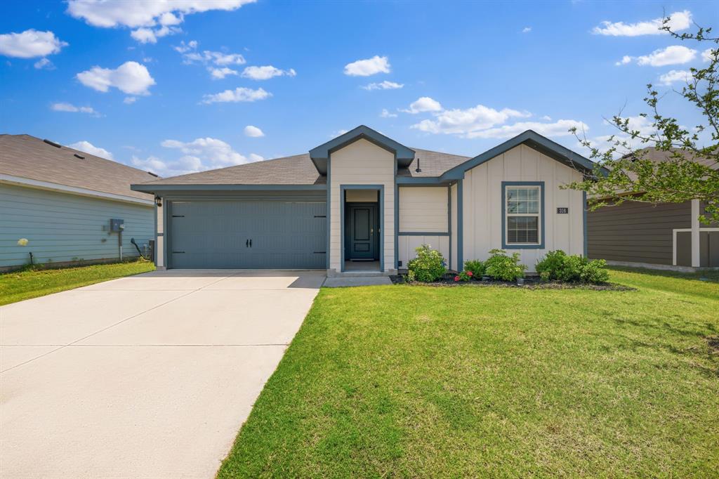 316 Creek End Drive — photo