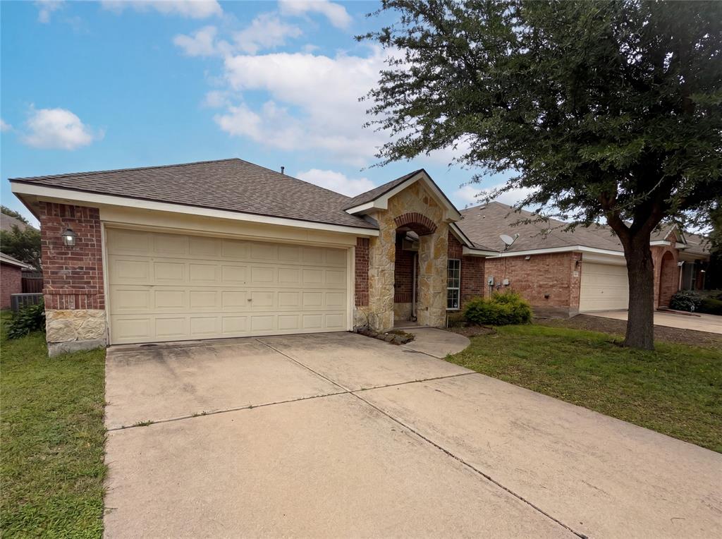 1605 Nighthawk Drive — photo