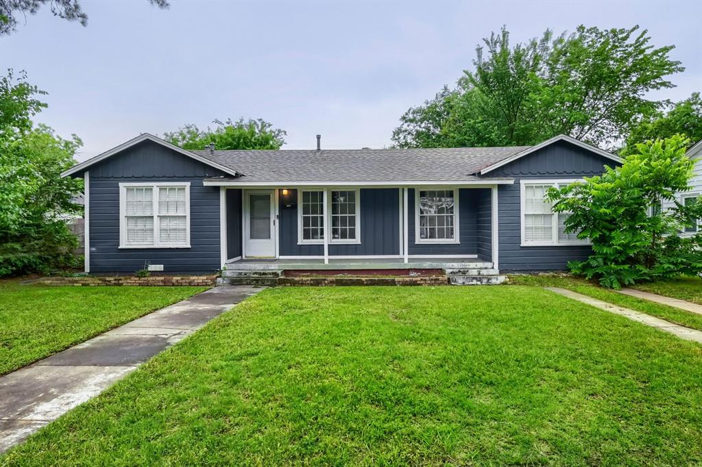 1420 Bennett Drive — photo