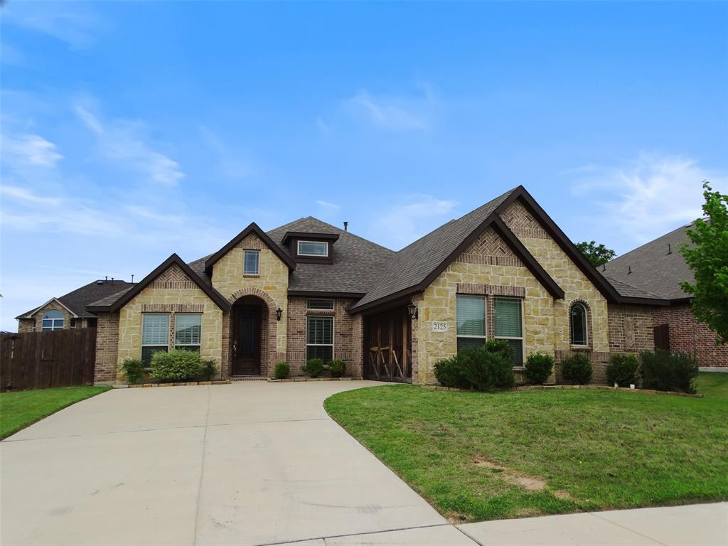 2125 Flora Lane — photo