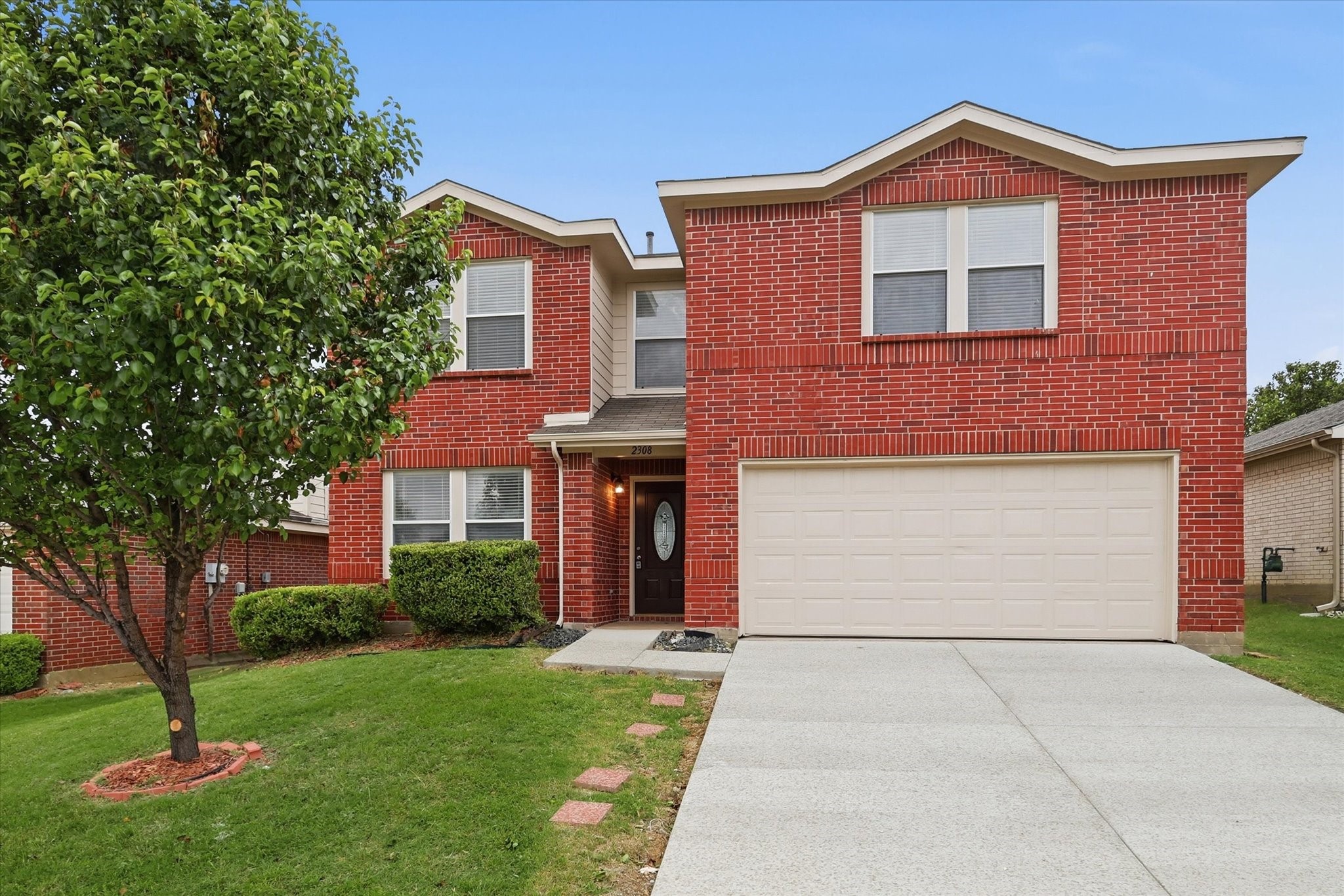 2308 Shadabury Drive — photo