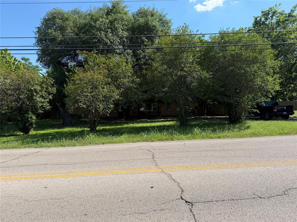 210 W Bear Creek Road — photo