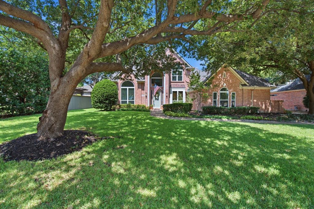 210 Highland Oaks Circle — photo
