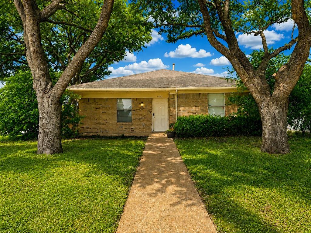 11103 Odette Avenue — photo