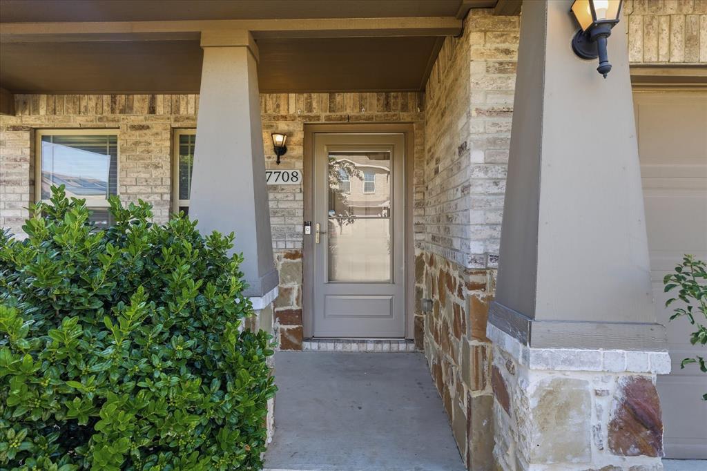 7708 Boat Wind Road — photo