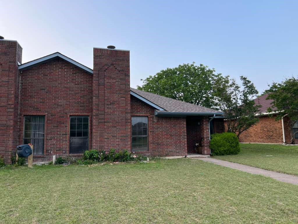 511 Amber Lane — photo