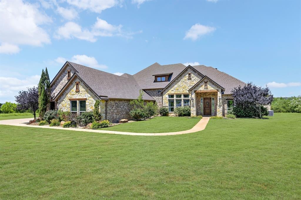 1120 Heron Court — photo