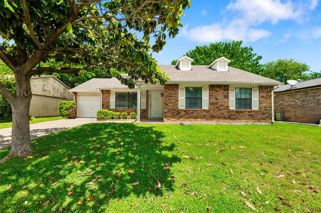 3816 Bee Tree Lane — photo