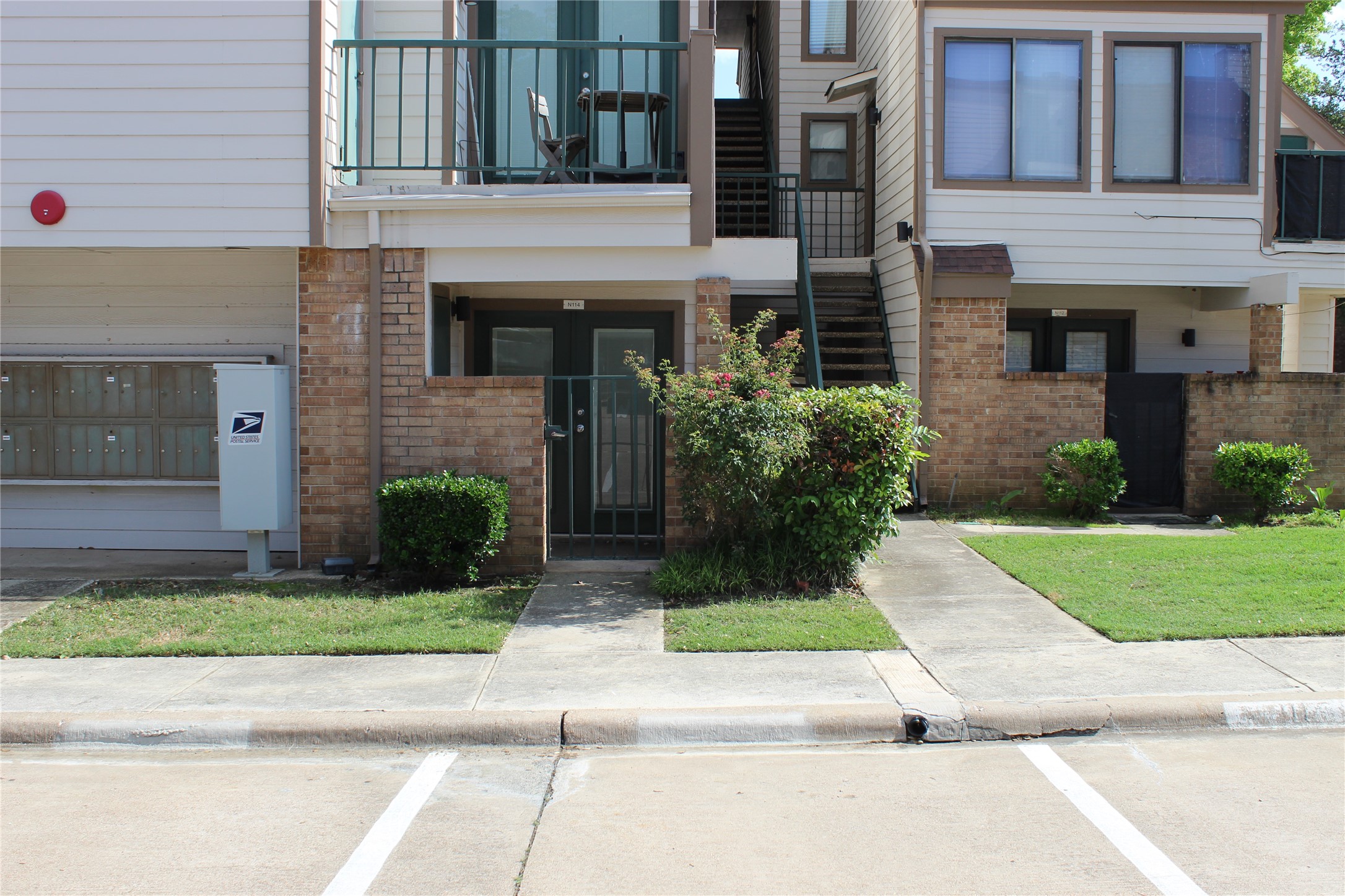 2300 Bamboo Drive N114 — photo