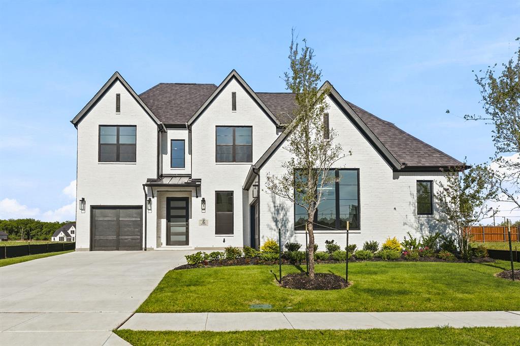 204 Hunters Glen Way — photo