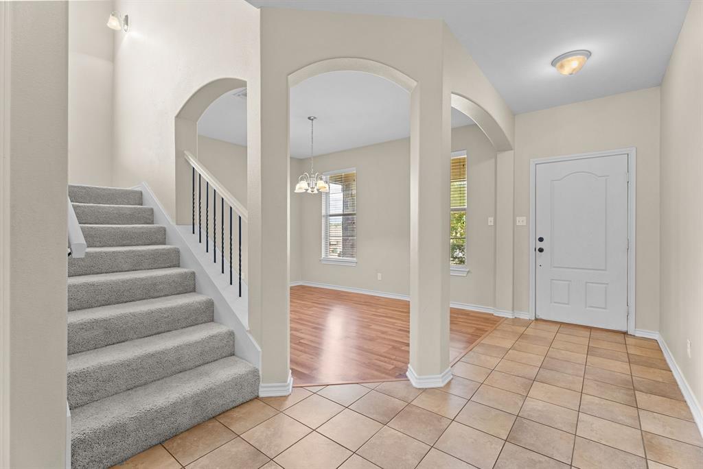 6679 Lacebark Circle — photo