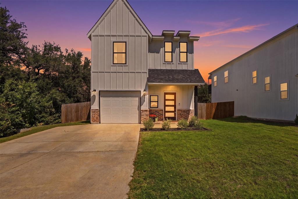 916 Devils River Drive — photo