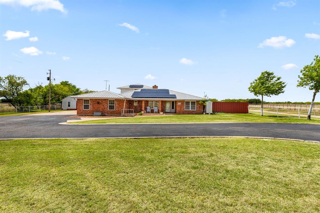 402 N FM 369 — photo