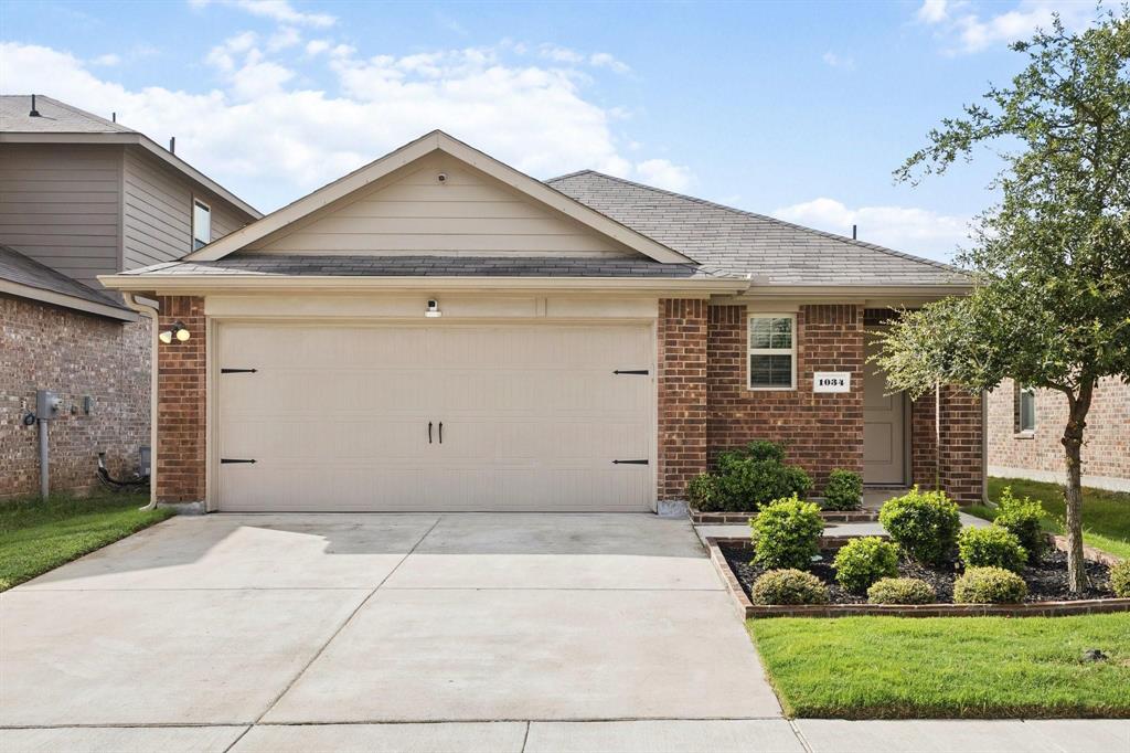 1034 Old Oaks Drive — photo