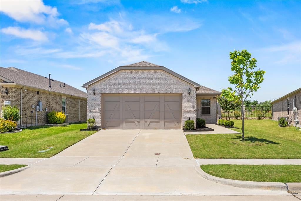 9517 Dusky Trail — photo