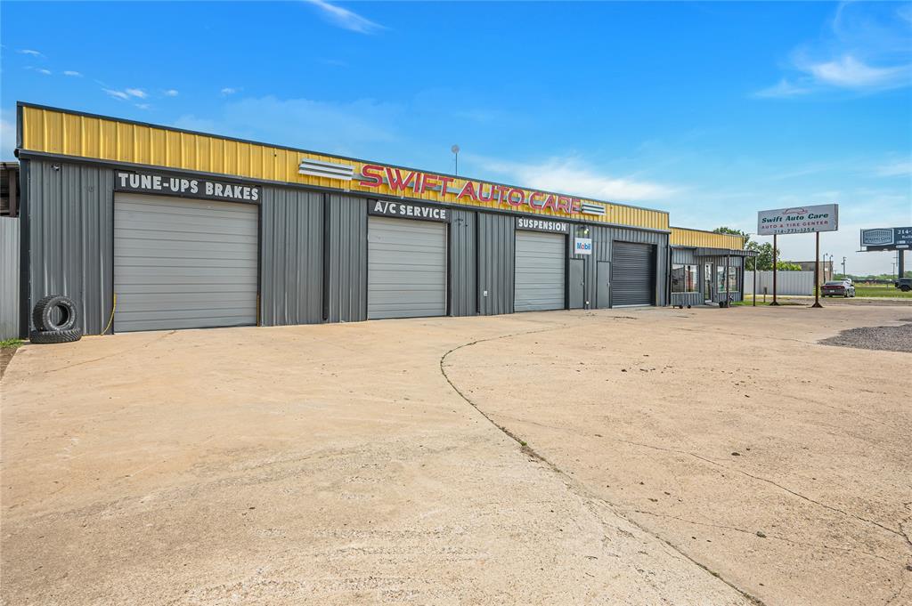 9718 State Highway 276 — photo