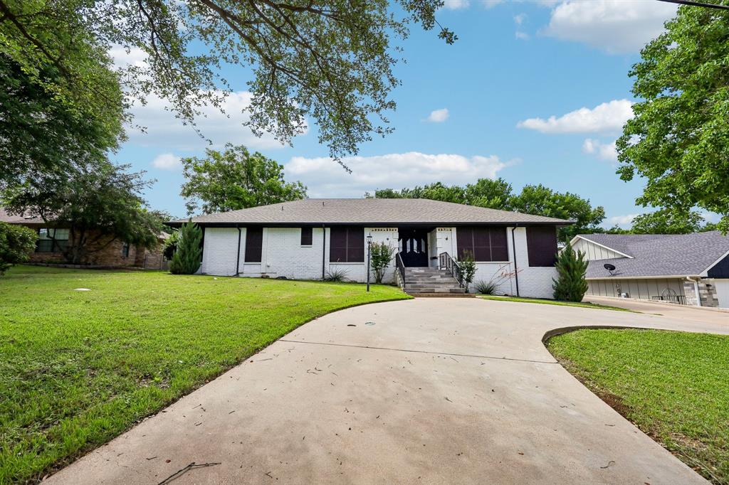 5209 Fairway Circle — photo