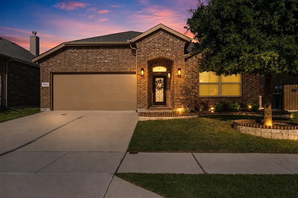 11312 Gold Canyon Drive — photo