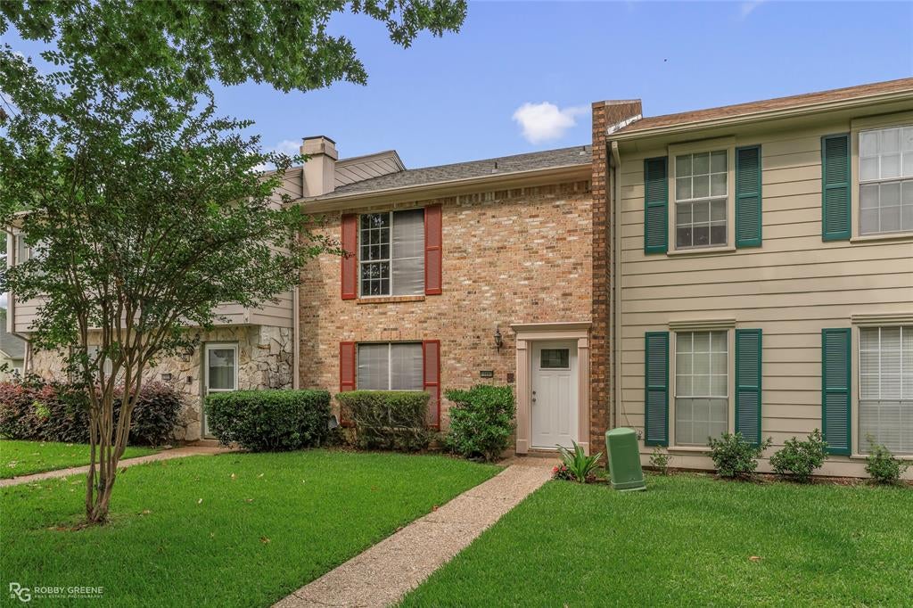 10002 Georgetown Drive — photo