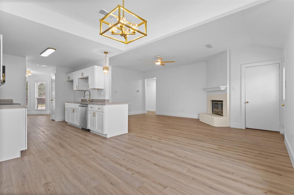 7205 Airline Drive — photo