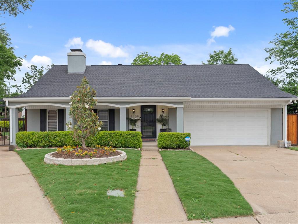 1109 Hadrian Court — photo