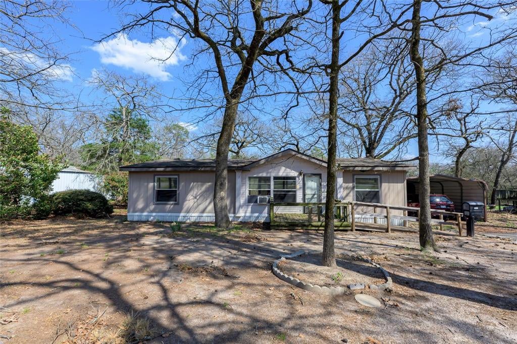 17256 Countrywood — photo