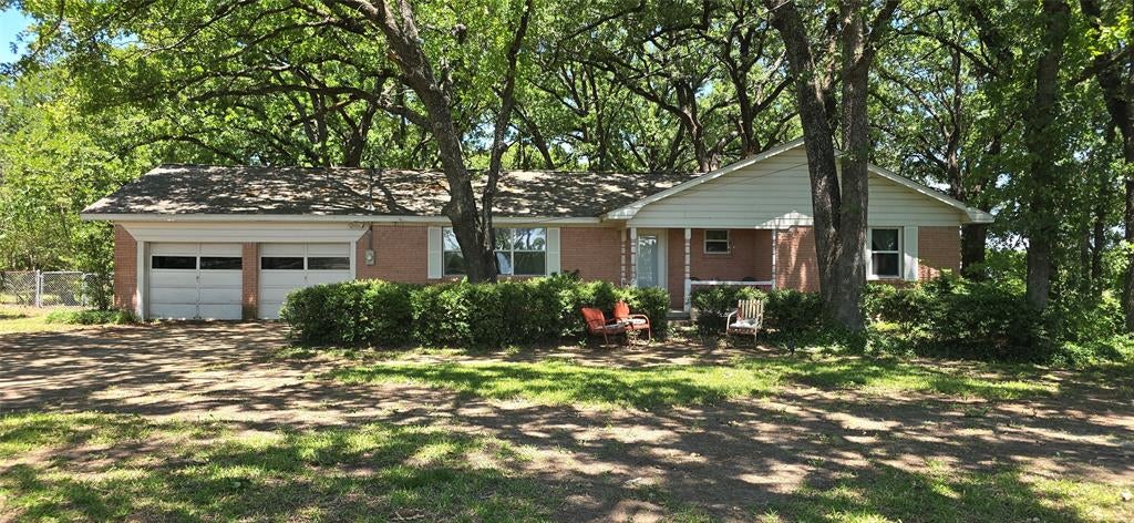 610 N Fm Road 1389 — photo