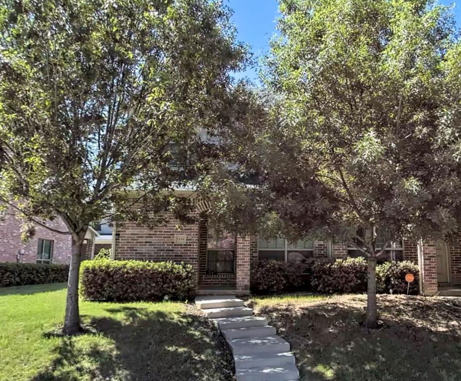 2349 Homewood Lane — photo