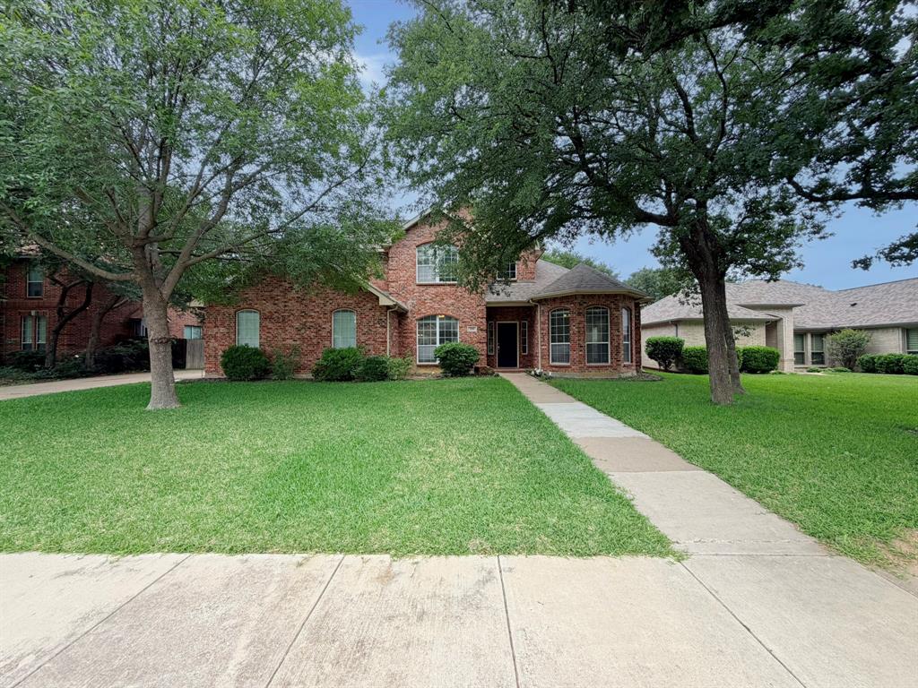 216 Flagstone Drive — photo
