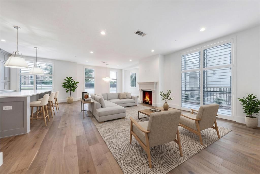 5270 Town and Country Boulevard 111 — photo