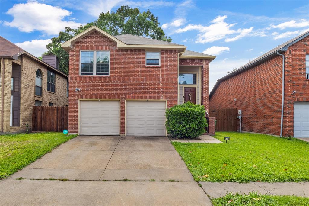 704 Meadowcreek Court — photo
