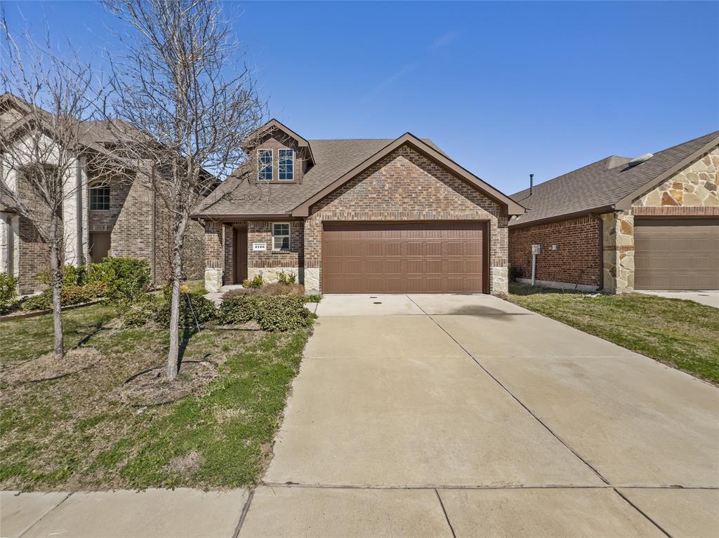 2126 Hobby Drive — photo