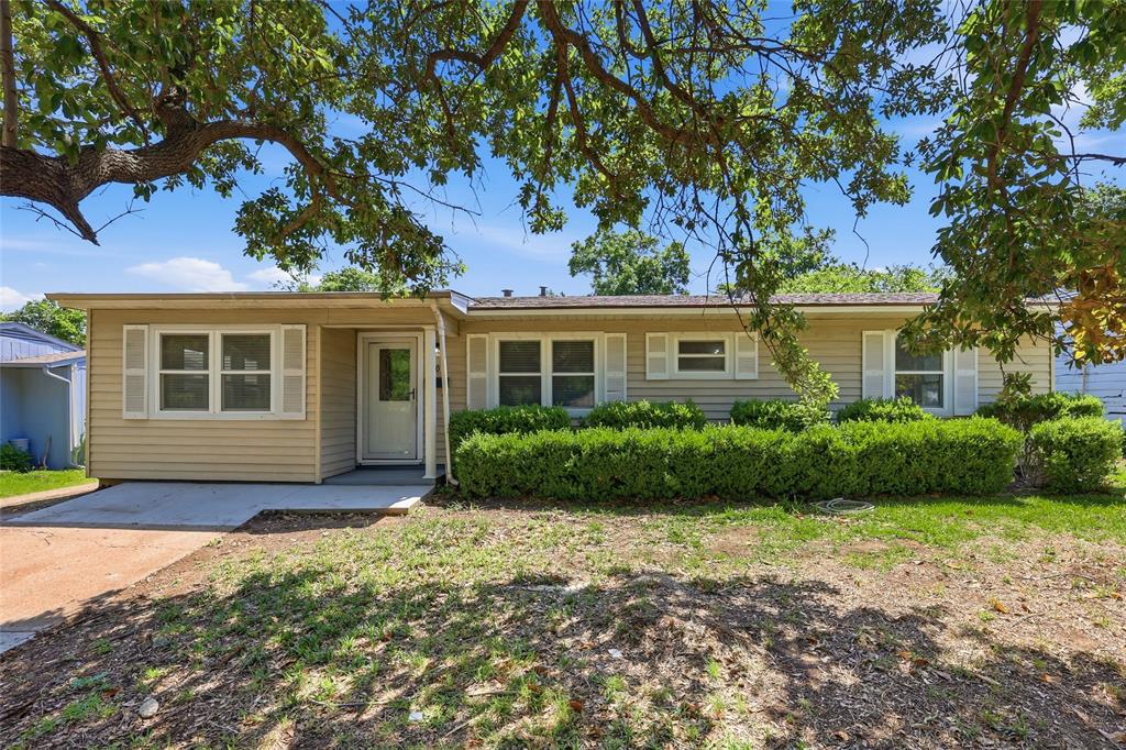 807 Highland Drive — photo
