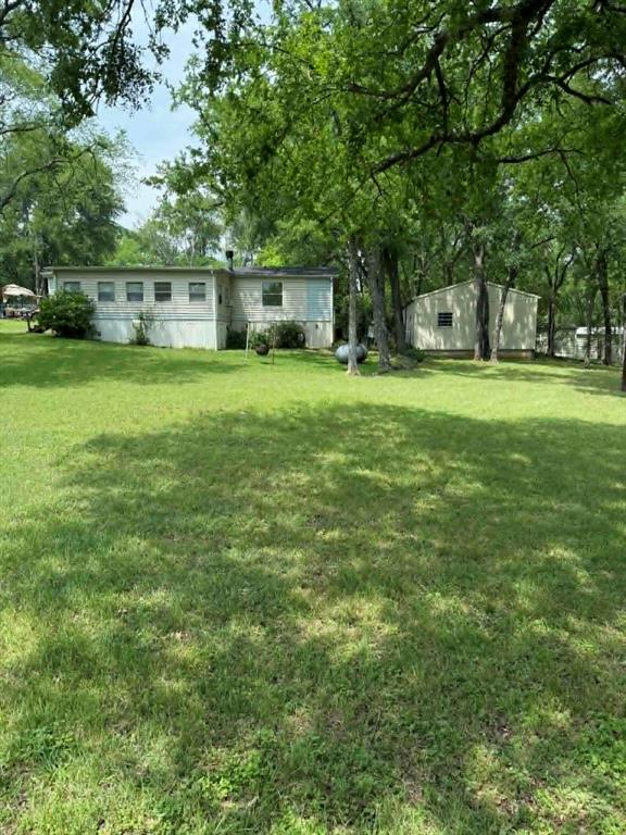 220 Hollyglen Street — photo
