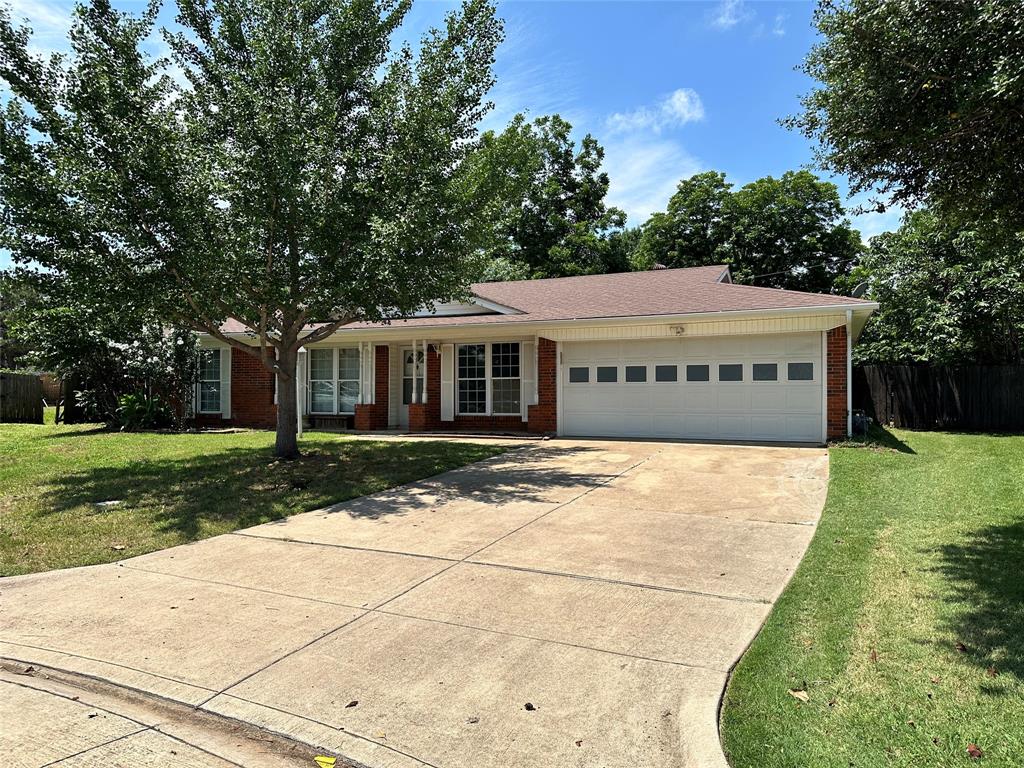 2108 Lejuan Court — photo