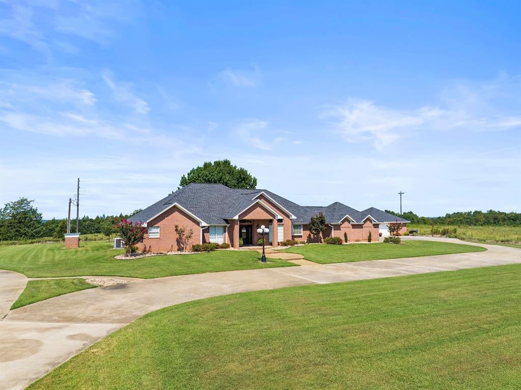 3673 County Road 4550 — photo
