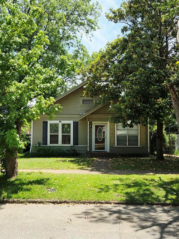 1120 W Main Street — photo