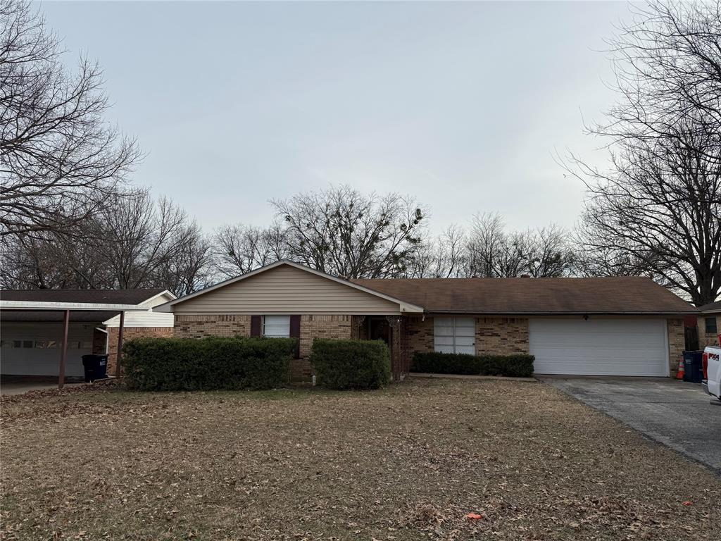 415 W Highland Drive — photo