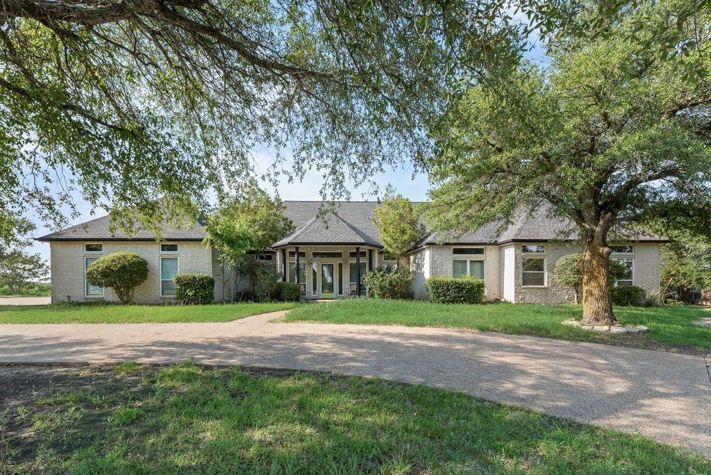 120 Chambers Drive — photo