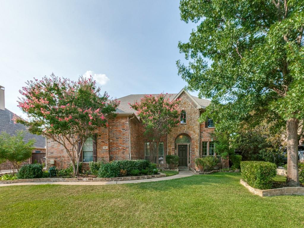 421 Shady Oaks Drive — photo