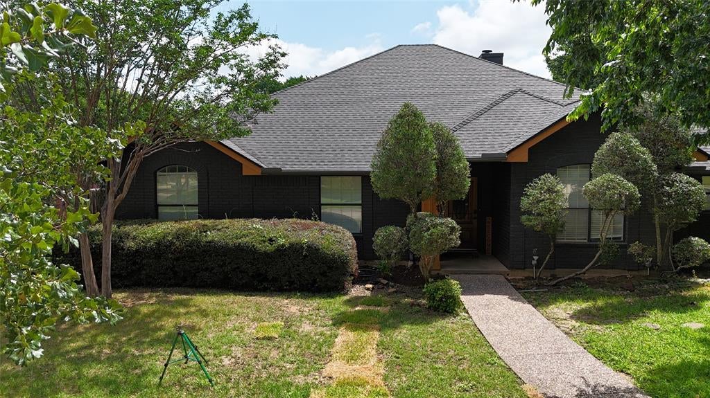 104 Creek Side Court — photo