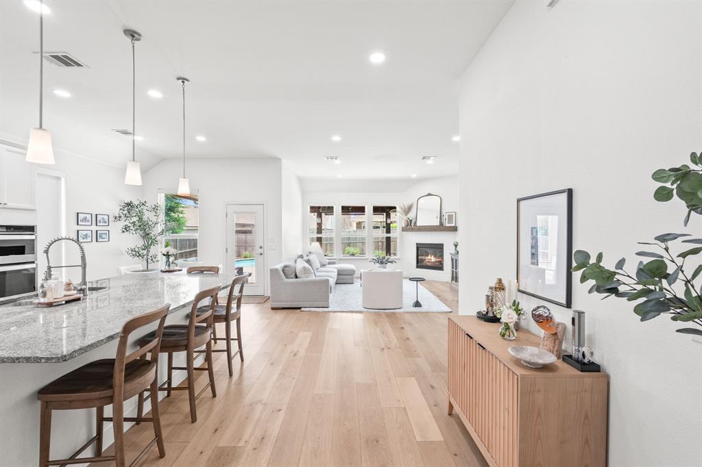 5305 Cardiff Court — photo