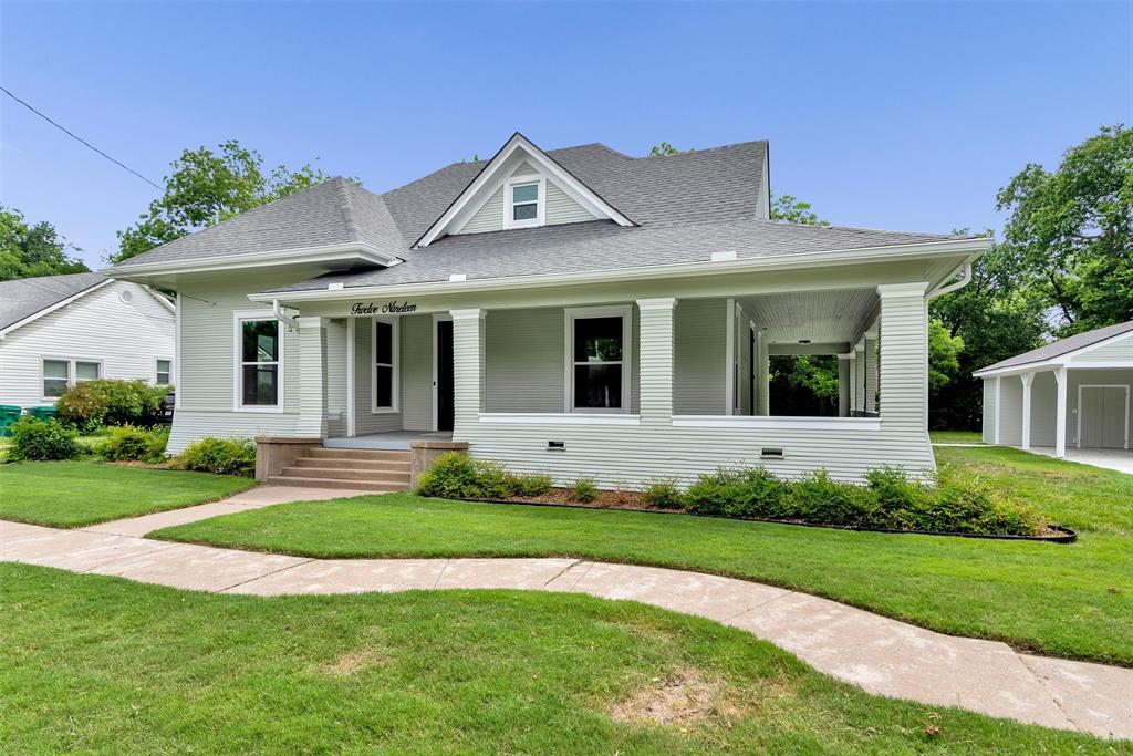 1219 S Travis Street — photo