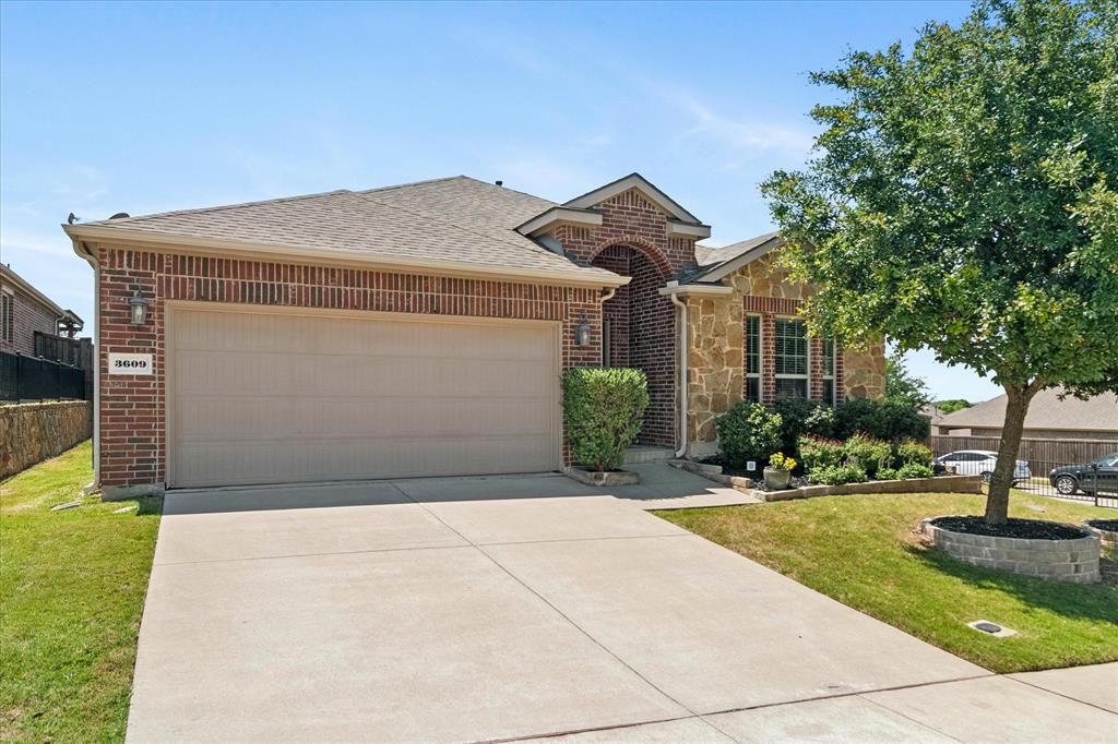 3609 Bastrop Street — photo